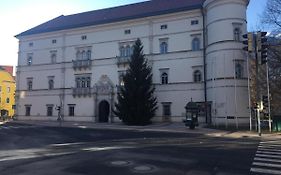 Ferienwohnung neben dem Schloss Porcia